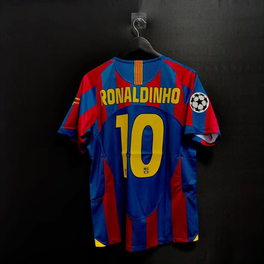 Ronaldinho Barcelona 2007 Champions League Retro Short Sleeve Jersey