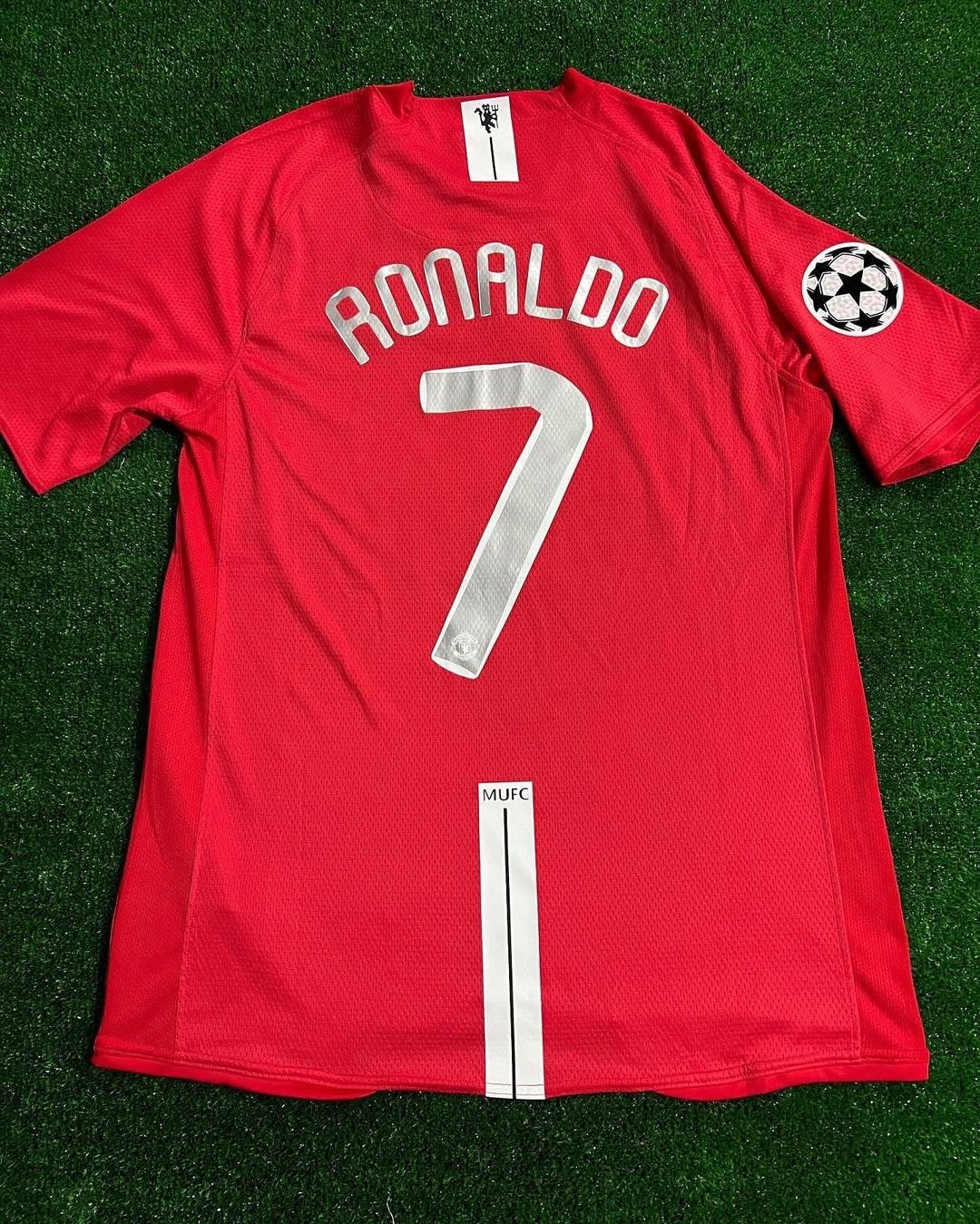 Cristiano Ronaldo CR7 Manchester United Champions League Final Moscow 2008 Retro Red Football Shirt