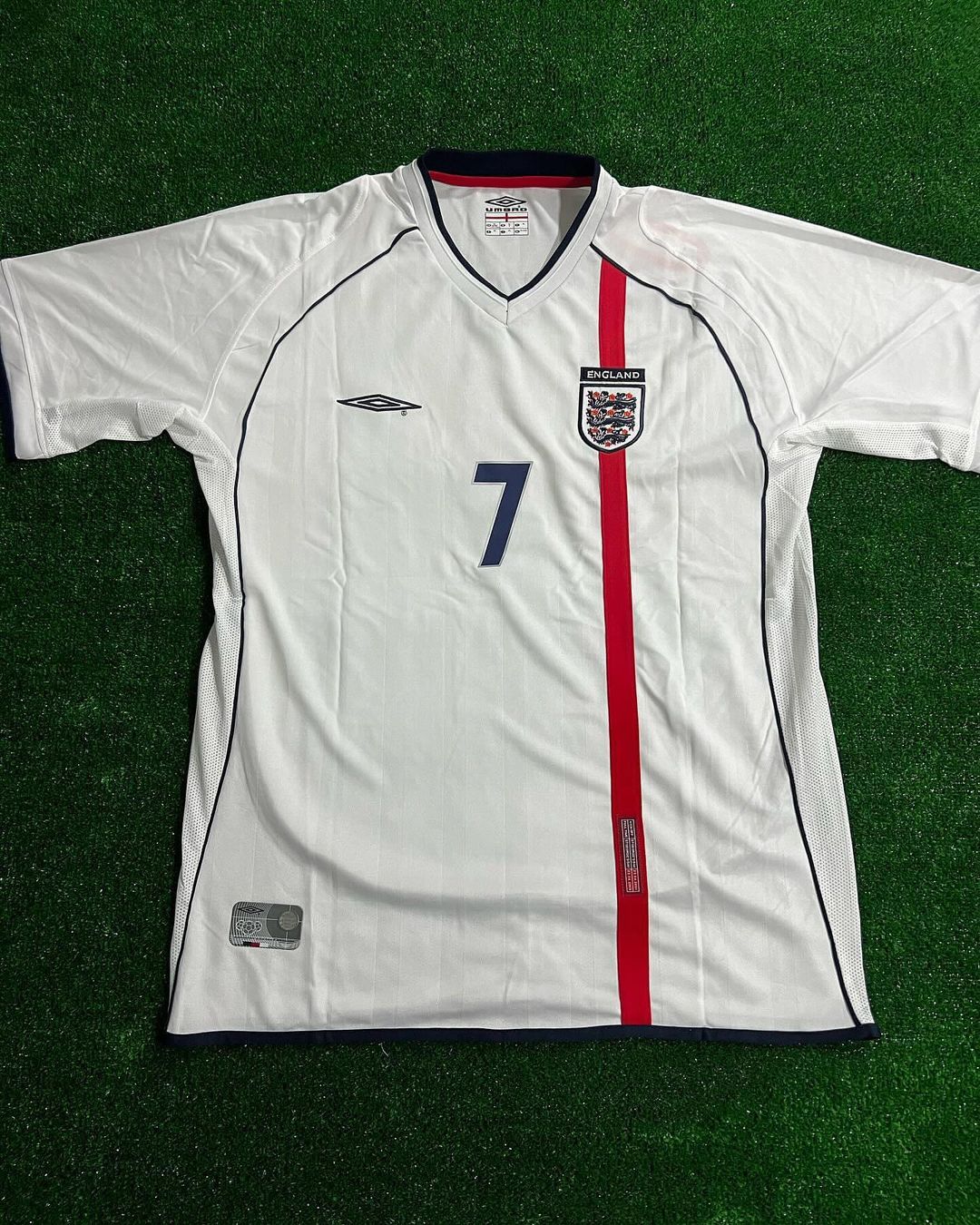 David Beckham England White Retro Football Shirt