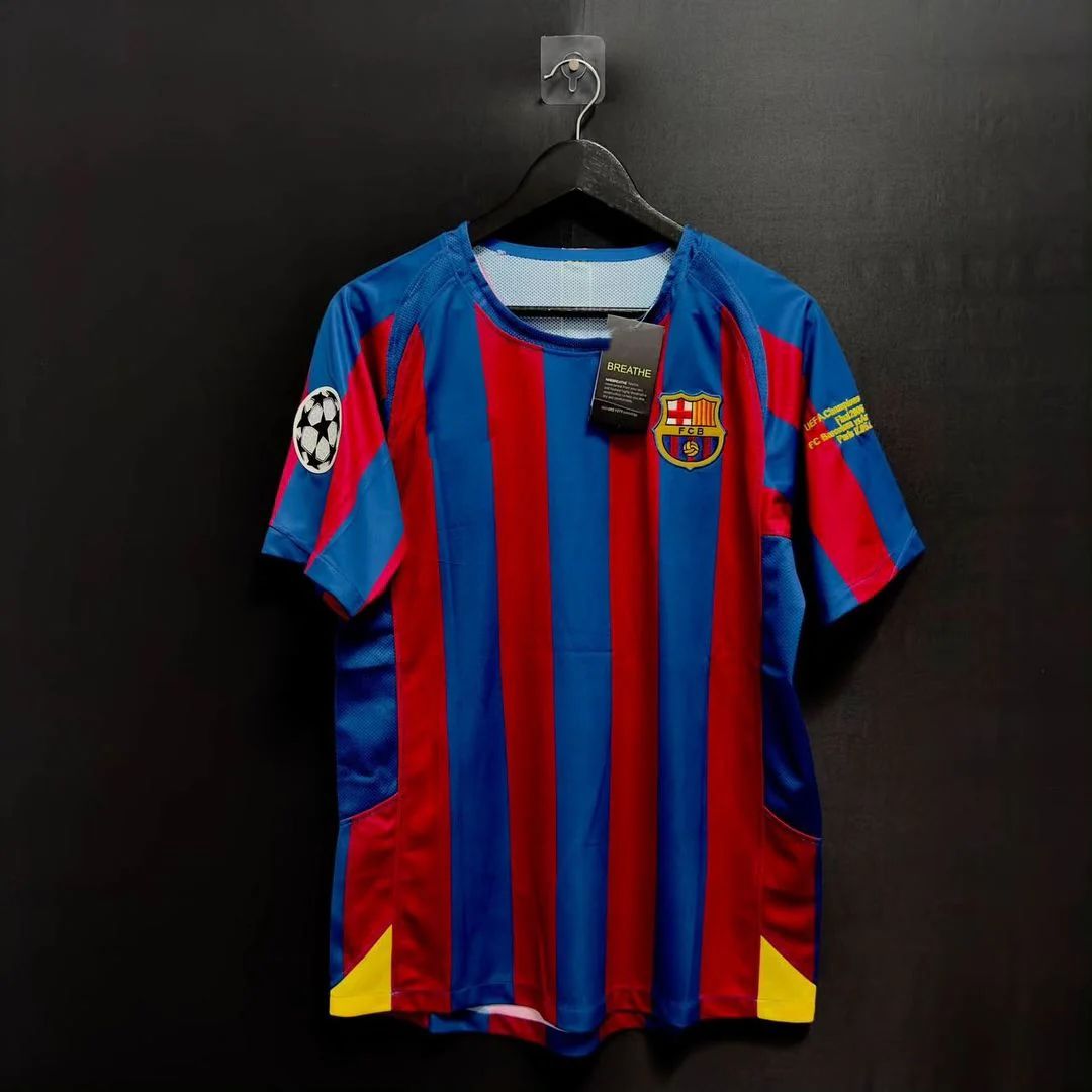 Ronaldinho Barcelona 2007 Champions League Retro Short Sleeve Jersey