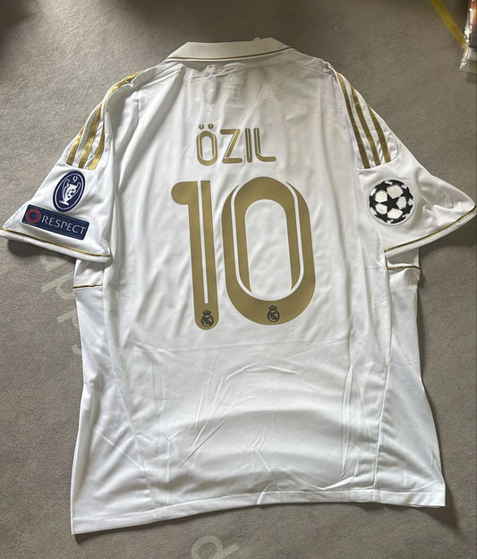 Mesut Ozil Real Madrid 2011/12 Home Jersey - Retro Player Edition