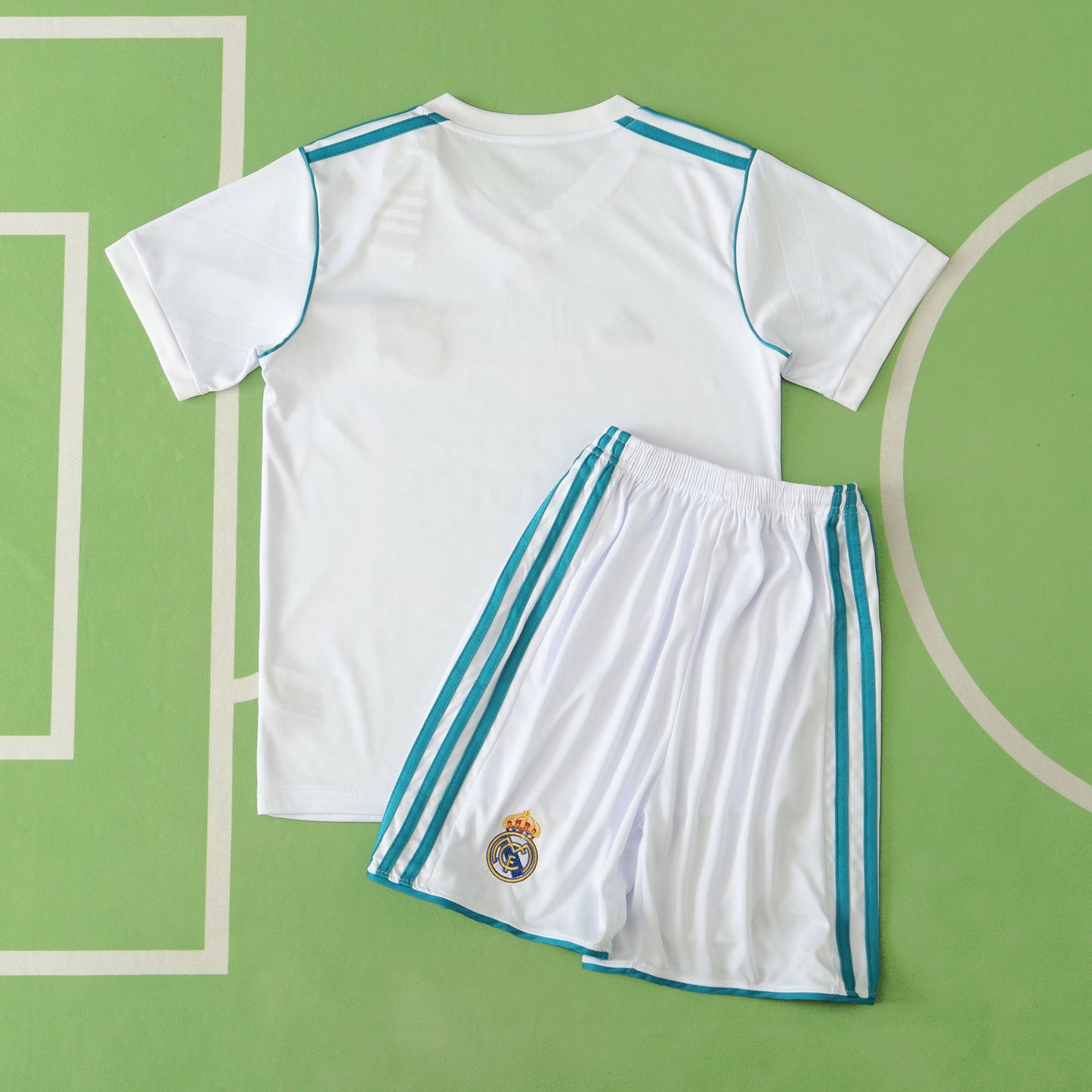 Real Madrid 2017/18 Home Kids Kit Kindertrikot Maillot Enfant Kindertrui (Ages 3-13)