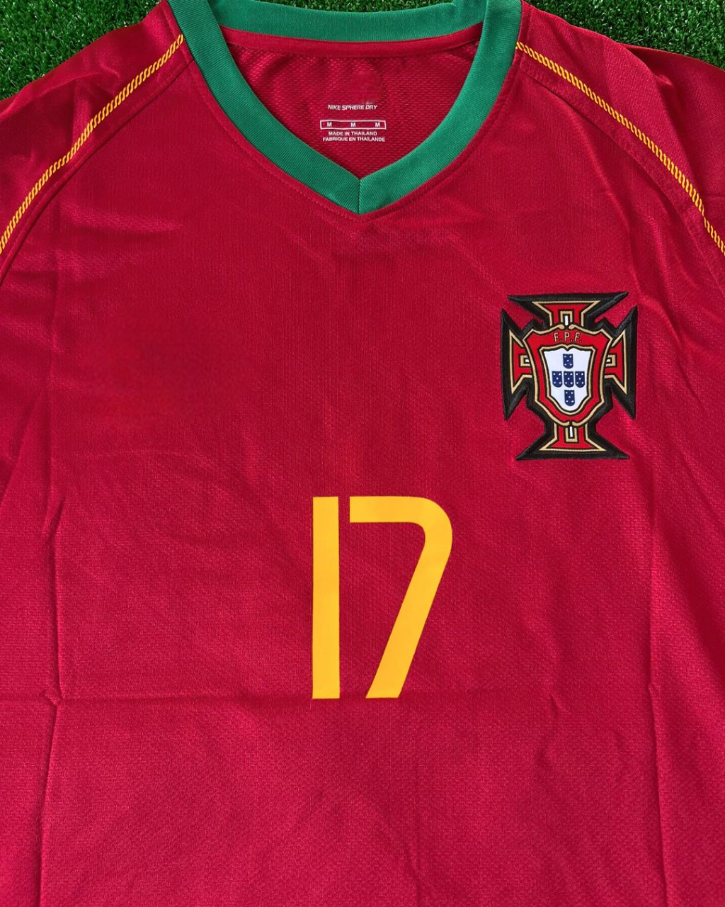 Cristiano Ronaldo Portugal EURO 2004 Retro Short-Sleeve Football Jersey