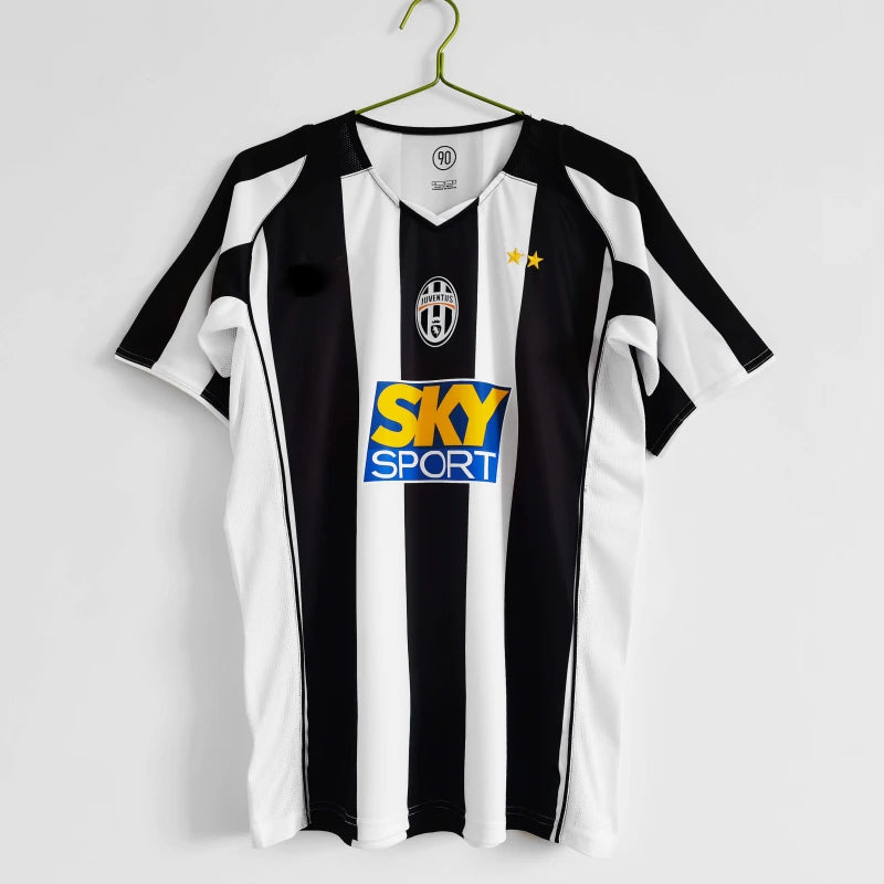 Juventus 2004/05 Home Retro Football Jersey