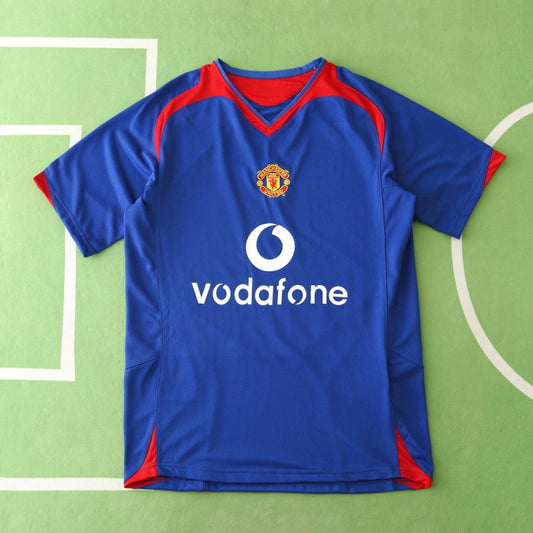 Manchester United 2005/06 Away Blue Retro Jersey