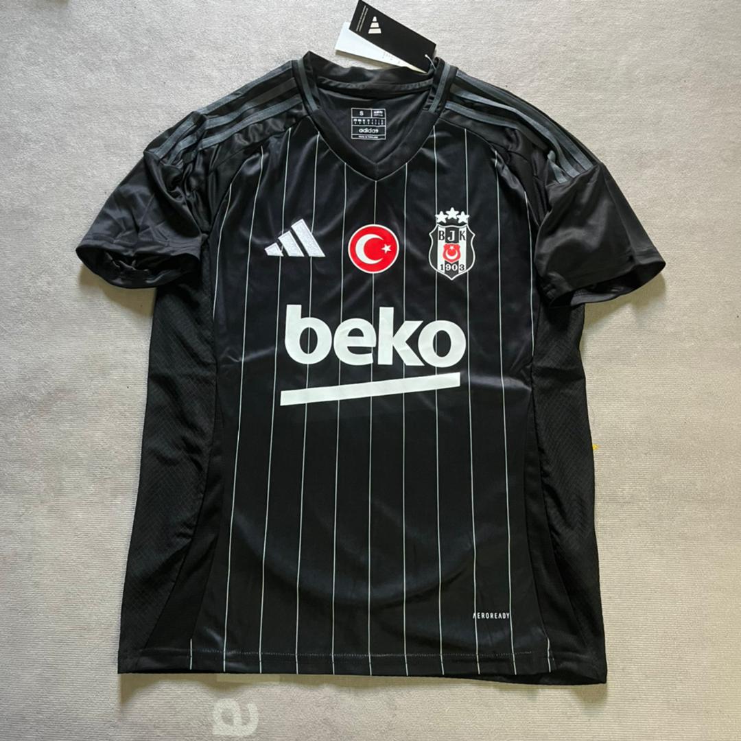 Besiktas Siyah Yeni Sezon Formasi Trikot Jersey Maglia