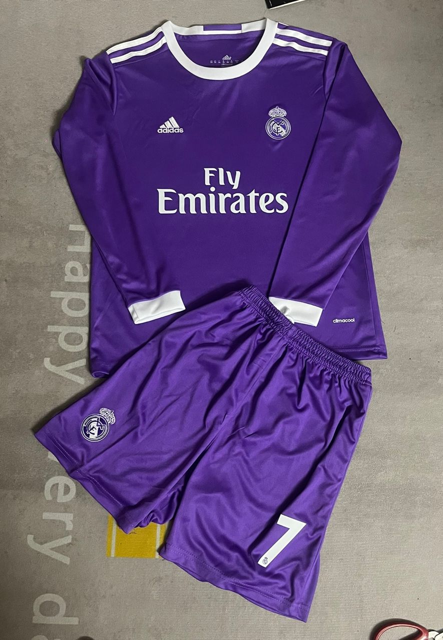 Cristiano Ronaldo Real Madrid Retro Purple Kids Children Home Jersey KinderTrikot Set