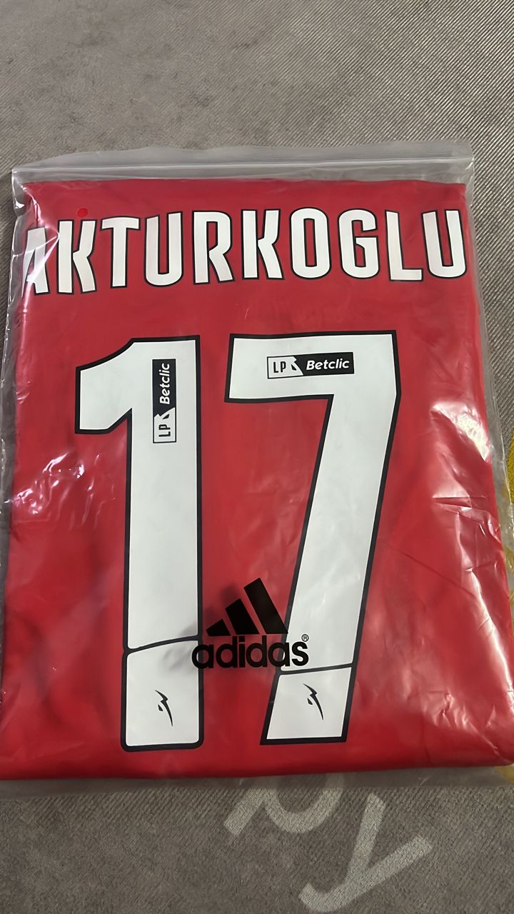 Kerem Akturkoglu Benfica Formasi 2024 2025 New Season Red Home Forma Jersey Maillot Trikot Maglia