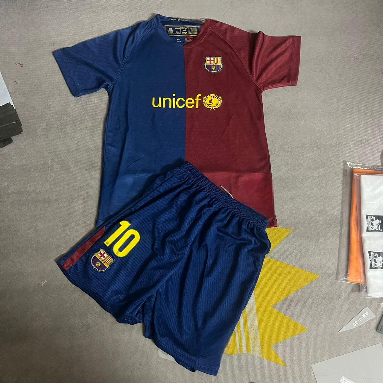 Lionel Messi Barcelona Champion League Final Home Kids Kit Kindertrikot Maillot Enfant Kindertrui (Ages 3-13)