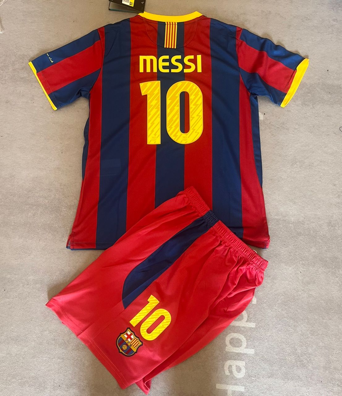 Lionel Messi Barcelona Kids Kit Kindertrikot Maillot Enfant Kindertrui (Ages 3-13)