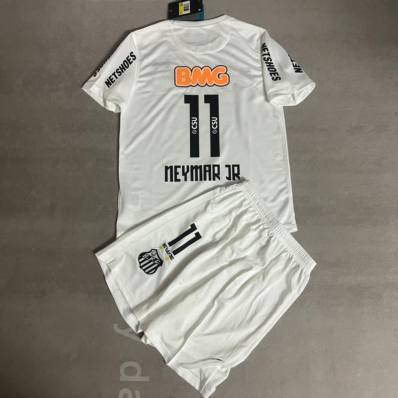 Neymar Jr Santos FC 2013 White Kids Retro Football Jersey Set (Ages 3-13)