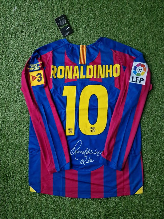 Ronaldinho Barcelona 2007 La liga season Retro Long Sleeve Jersey