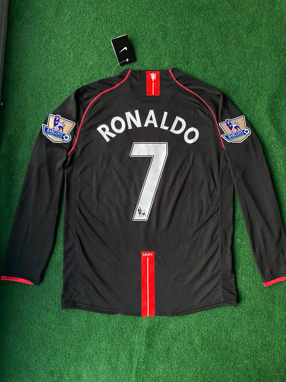 Cristiano Ronaldo CR7 Manchester United Black Premier League Retro Long Sleeve Jersey