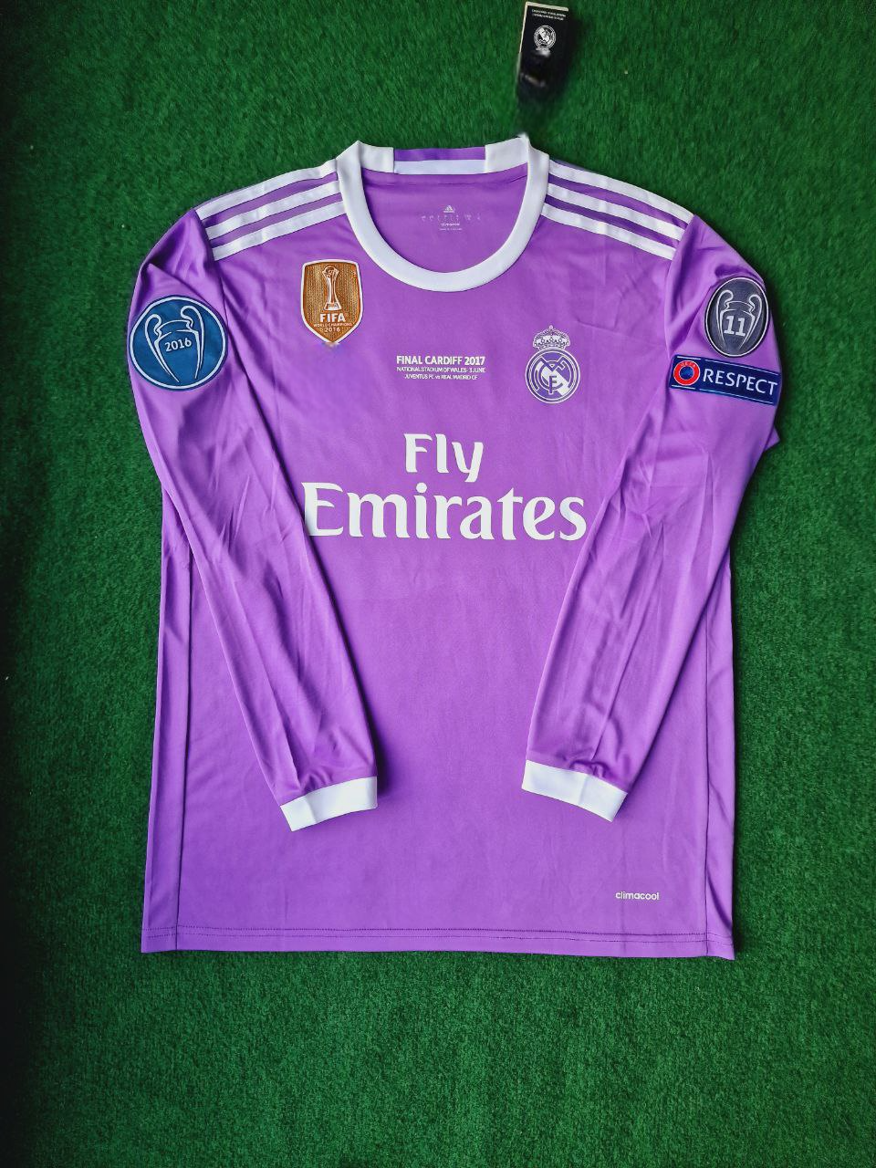 Cristiano Ronaldo CR7 Real Madrid 2017 Champions League Final Jersey (Cardiff) - Retro Long Sleeve Edition