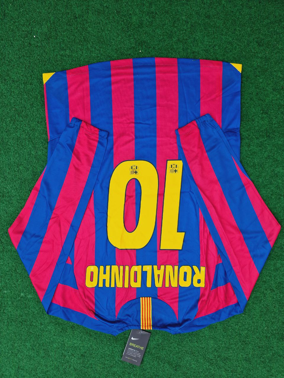 Ronaldinho Barcelona 2008 season Retro  Long Sleeve Jersey