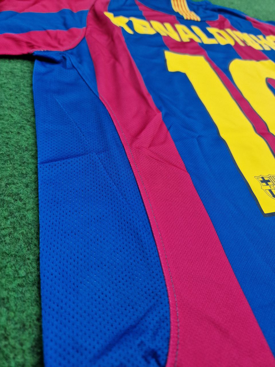 Ronaldinho Barcelona 2008 season Retro  Long Sleeve Jersey