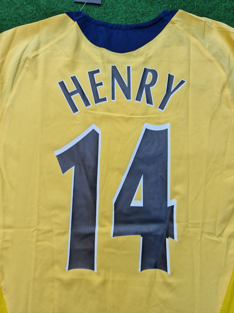 Thierry Henry Arsenal 2005/06  Yellow Retro Jersey Maillot Trikot Maglia