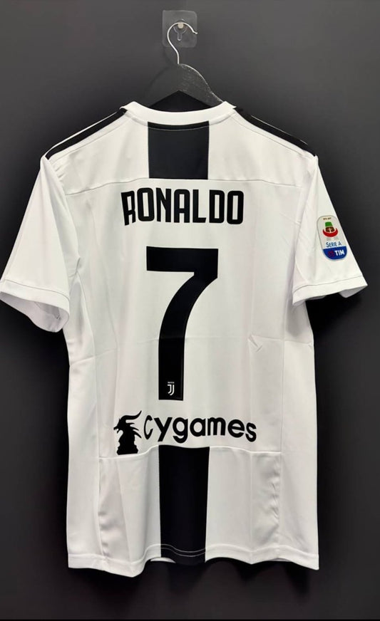 Cristiano Ronaldo Juventus 2018 2019 Retro Jersey Trikot