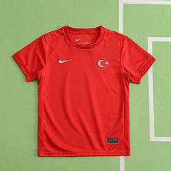 Turkiye Euro 2024 Cocuk Formasi 2 ile 13 Yas arasi Kirmizi - Turkey 2024 Kids Kinder Trikot Jersey Age 3 to 13 Red